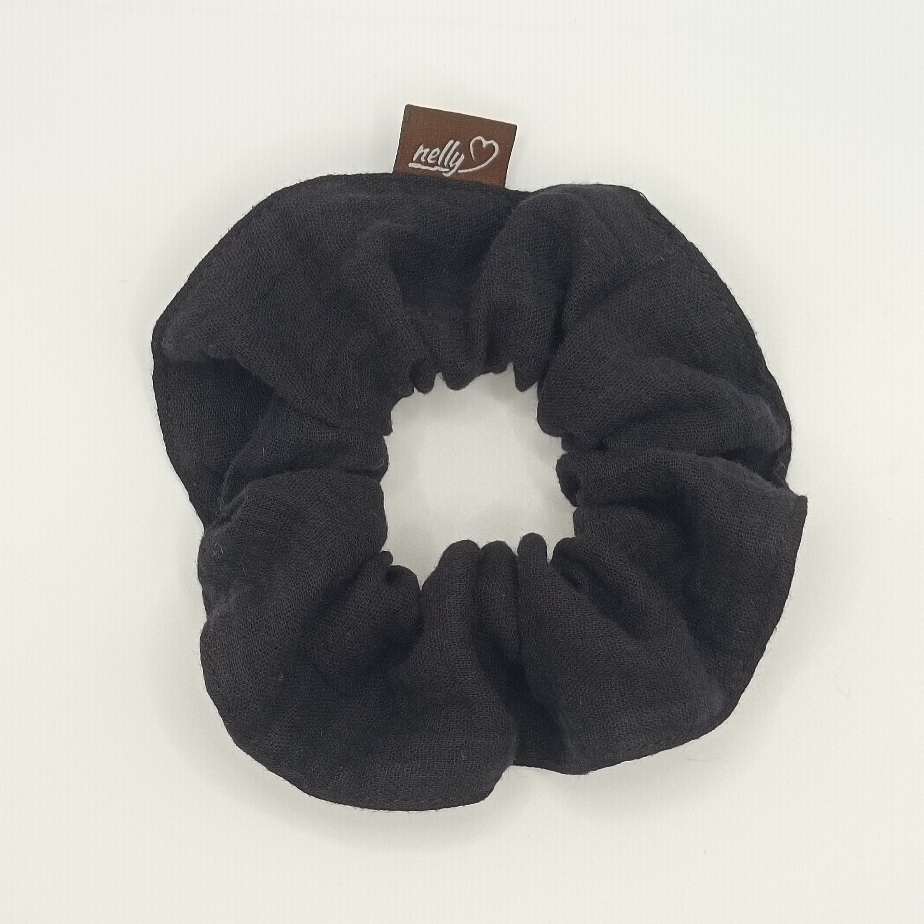Mušelínová gumička scrunchie černá