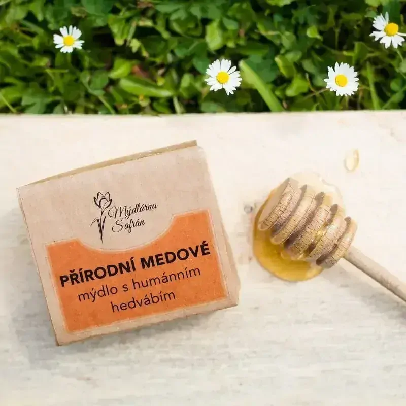 Přírodní medové mýdlo s humánním hedvábím 
