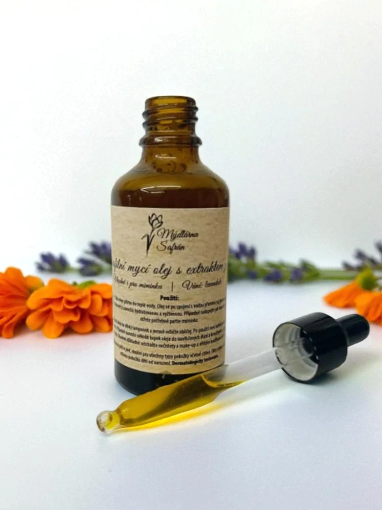 Hydrofilní mycí olej s měsíčkem